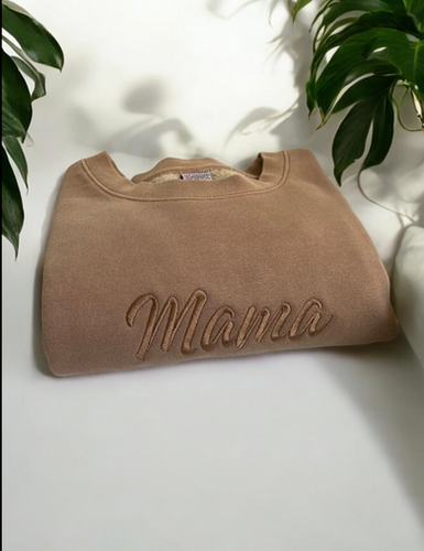 Customisable 'Mama' Embroidered Sweater | Made2fit